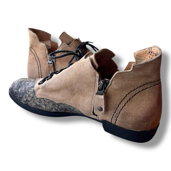 Maciejka Boho Tan/Gray Genuine Suede Leather Lace Up Chukka Ankle Boots NEW Sz 9 - Picture 11 of 14